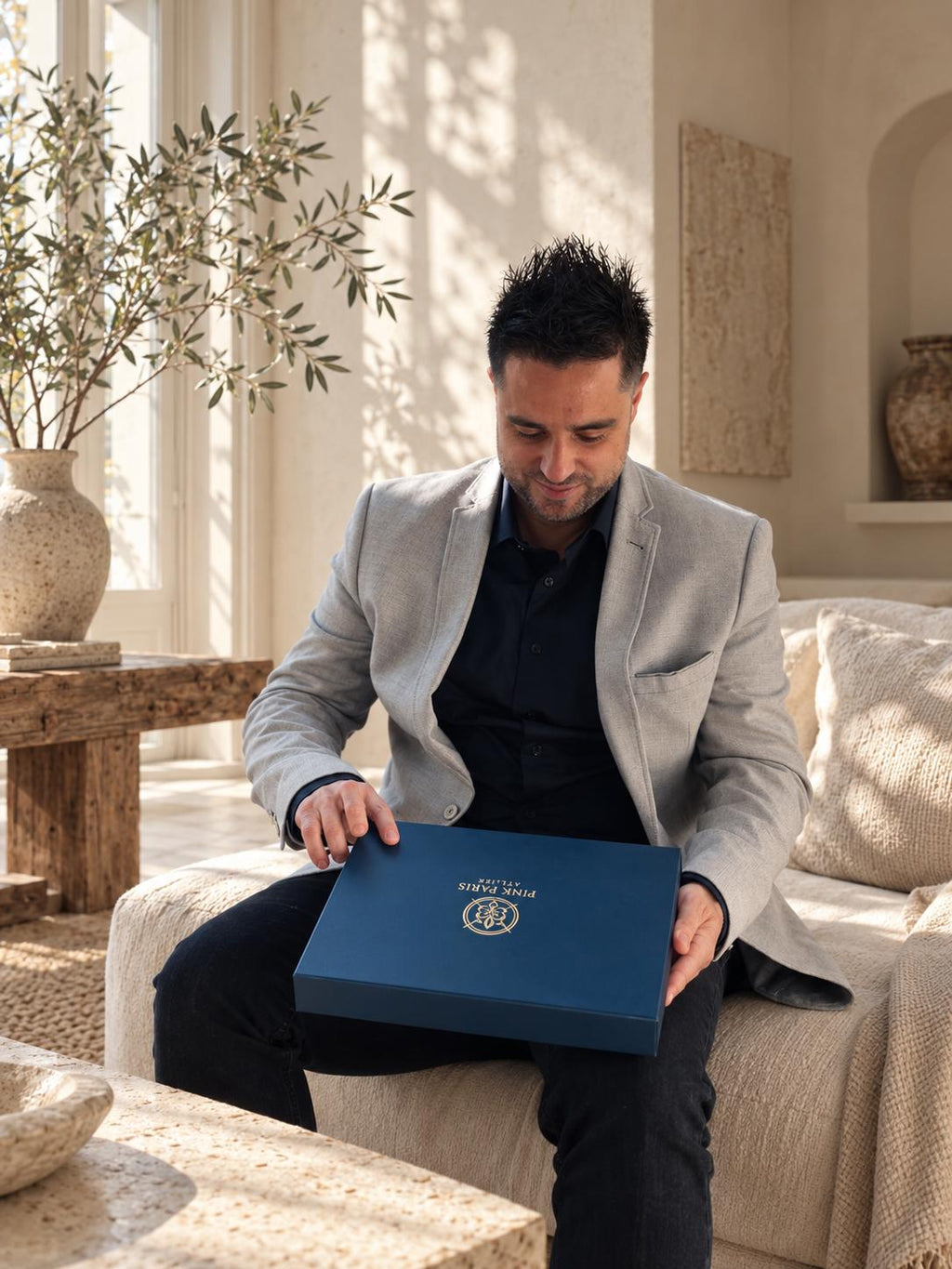 Heritage Box | Limited Edition Dad & Baby Gift Set in Cotton with Leather Detail
